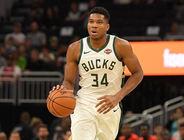 帕瓦尔在拜 帕瓦尔在拜