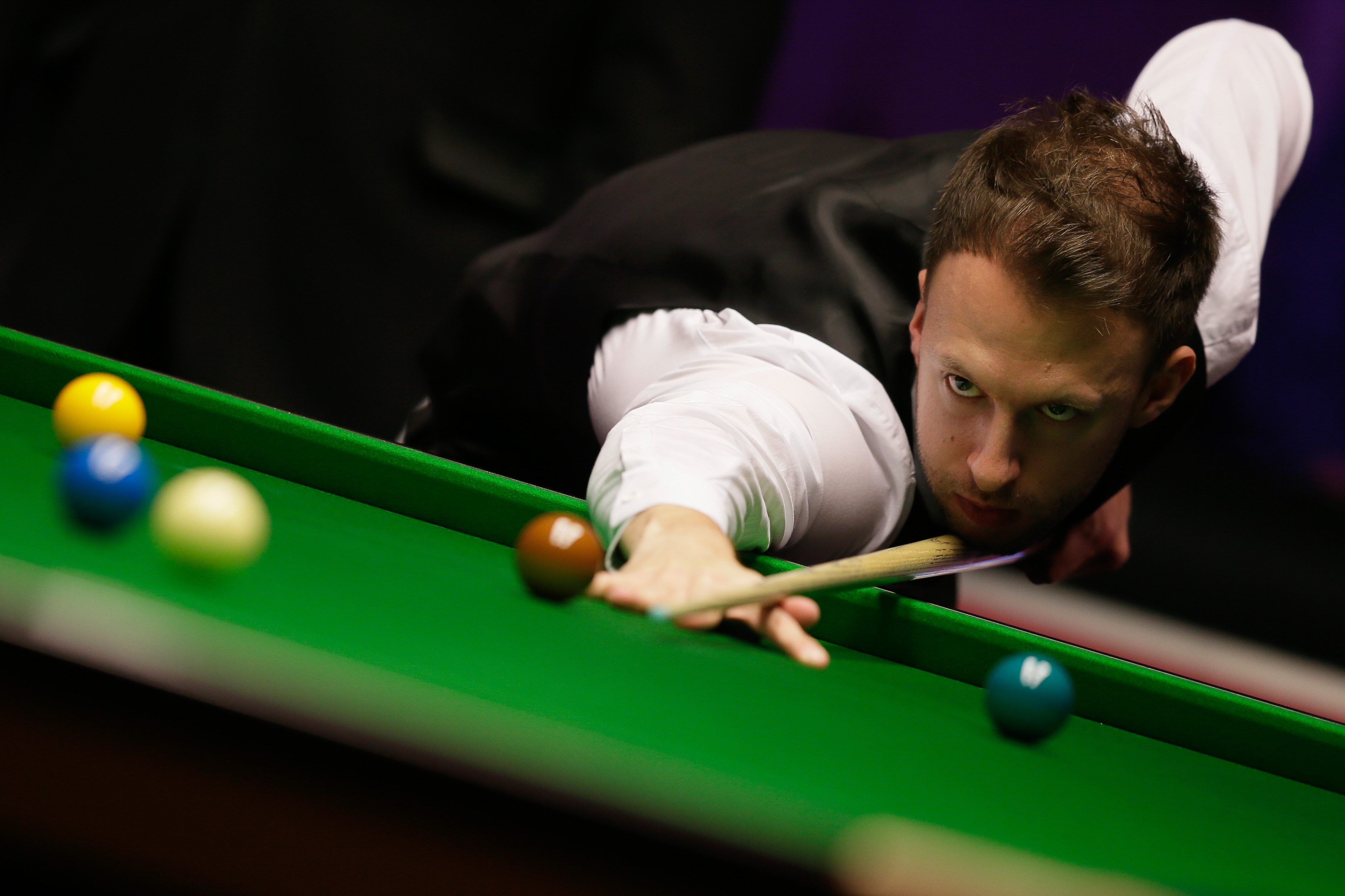 在此场比赛 在此场比赛