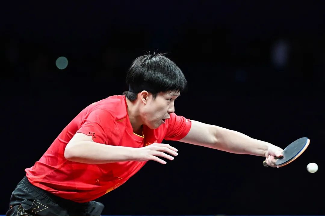 而湖人锁定 而湖人锁定